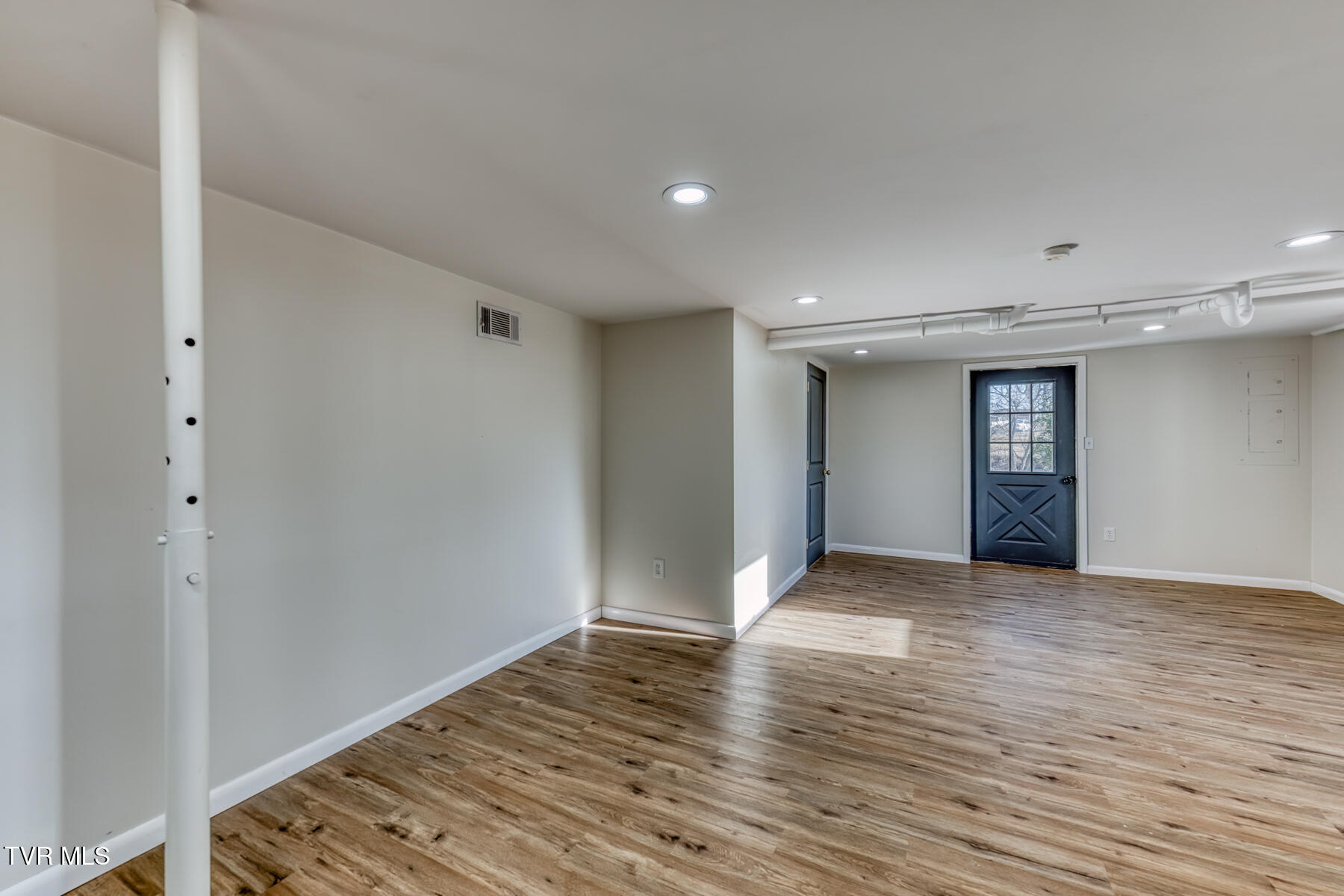 1956 Enterprise Road Piney Flats, TN 37686 - Photo 28 of 62 1956 Enterprise Rd-28