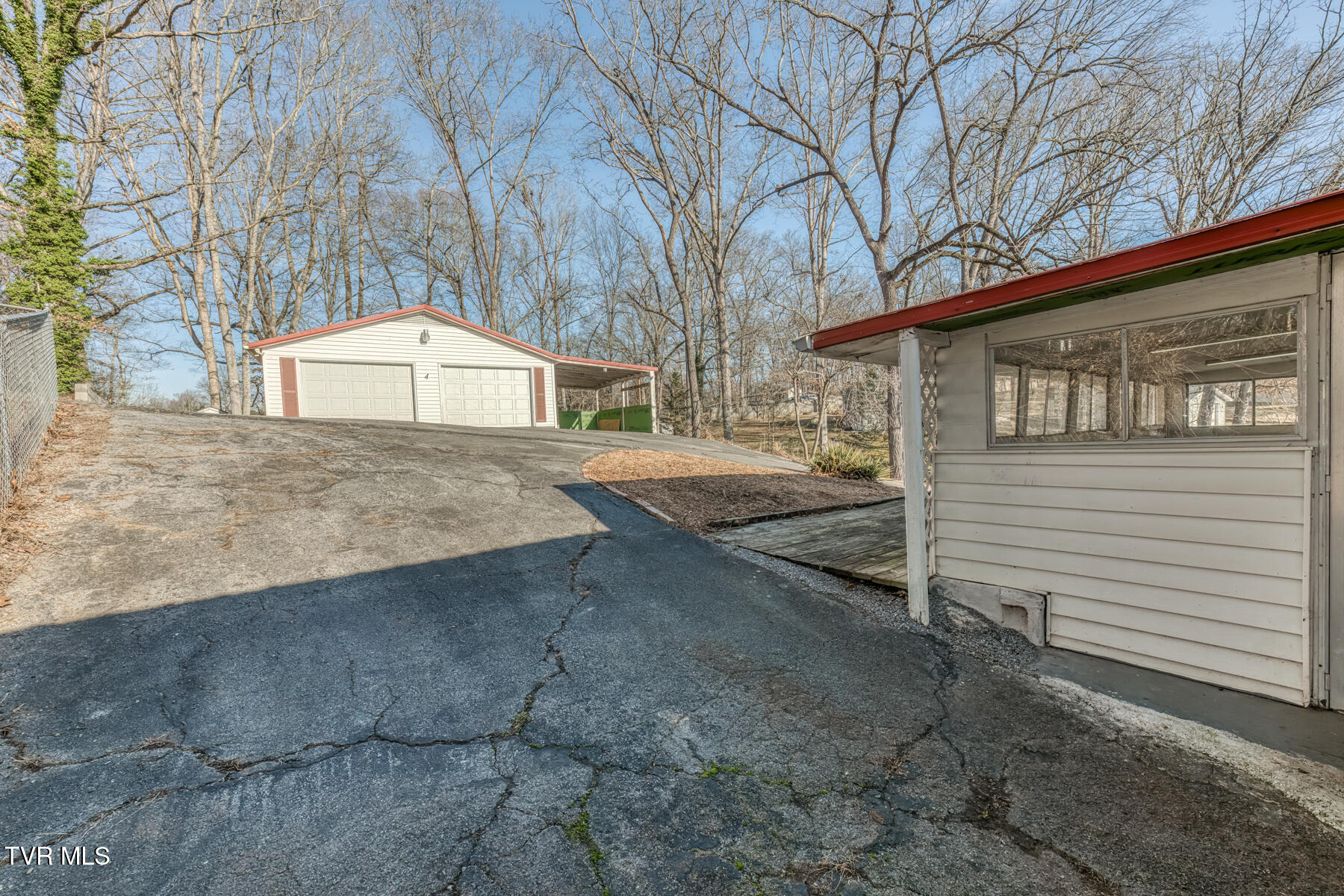 1956 Enterprise Road Piney Flats, TN 37686 - Photo 37 of 62 1956 Enterprise Rd-37