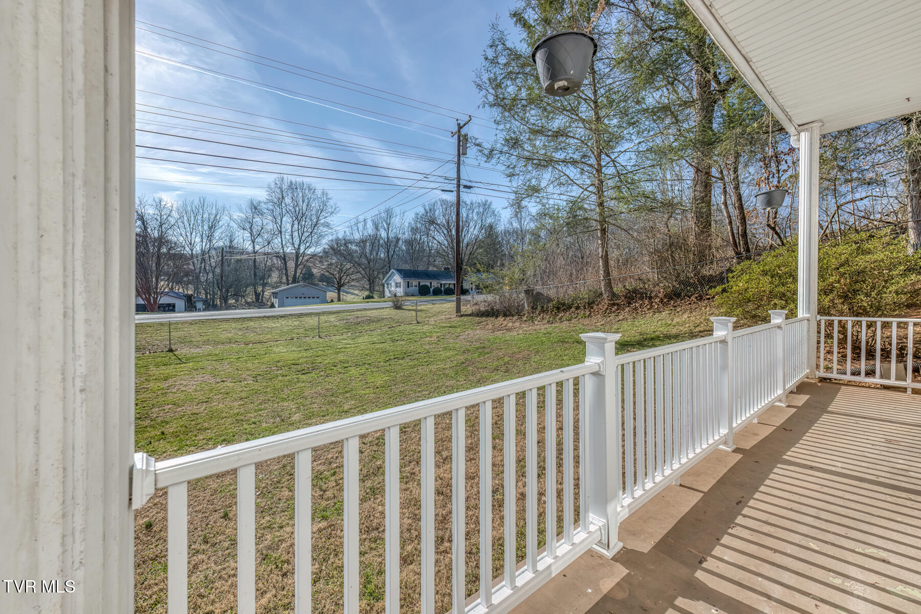 1956 Enterprise Road Piney Flats, TN 37686 - Photo 7 of 62 1956 Enterprise Rd-4