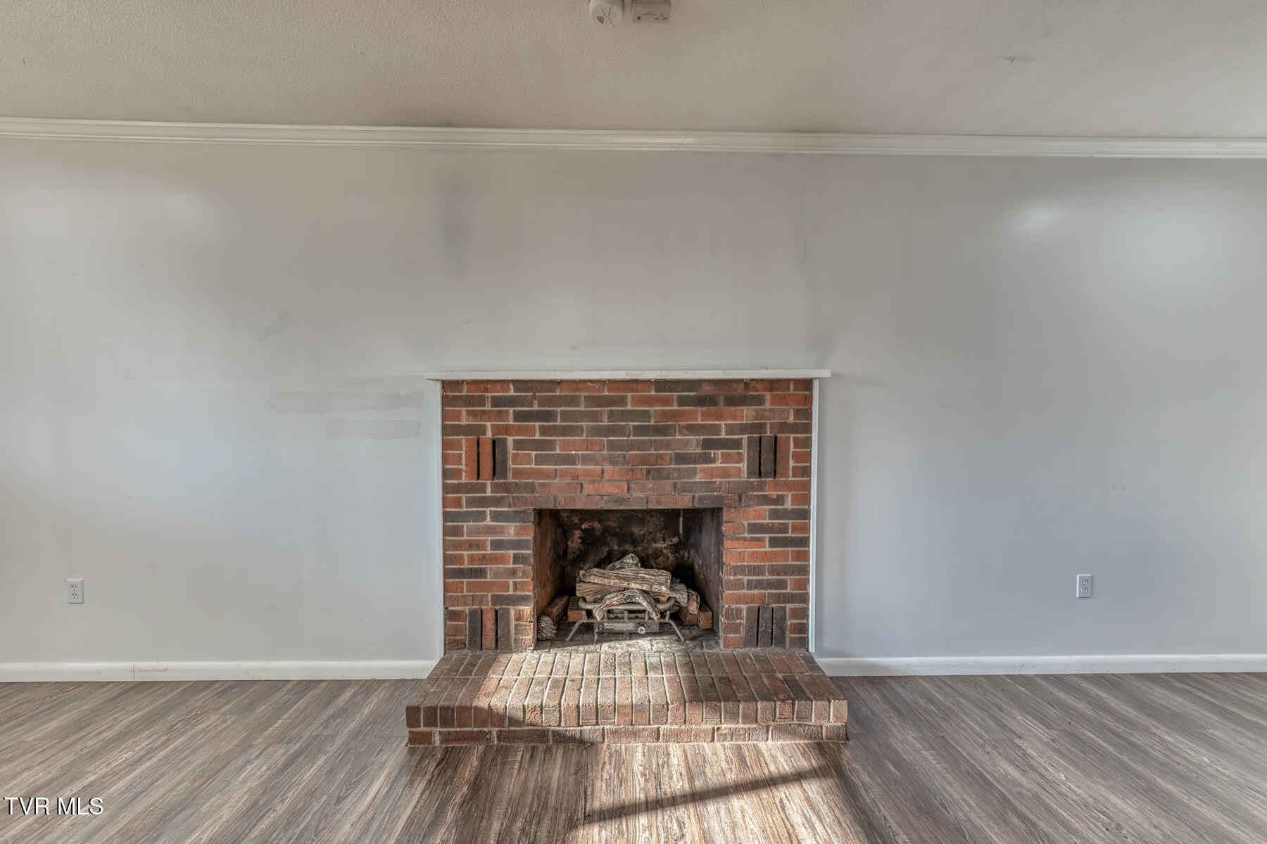 1956 Enterprise Road Piney Flats, TN 37686 - Photo 10 of 62 1956 Enterprise Rd-10