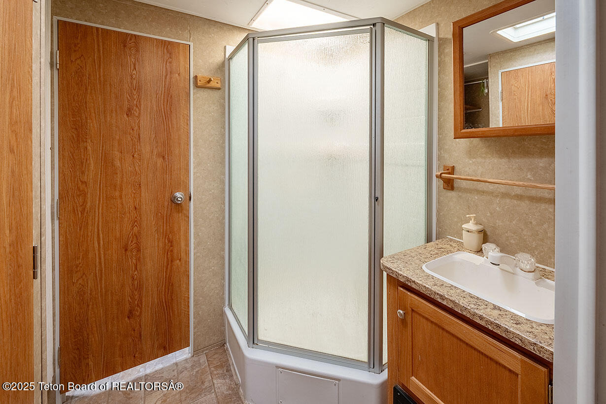 740 Whiffle Tree Drive Thayne, WY 83127 - Photo 11 of 18 Steadman RV 6501