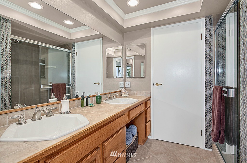 22108 5th Drive Southeast Bothell, WA 98021 - Photo 14 of 25