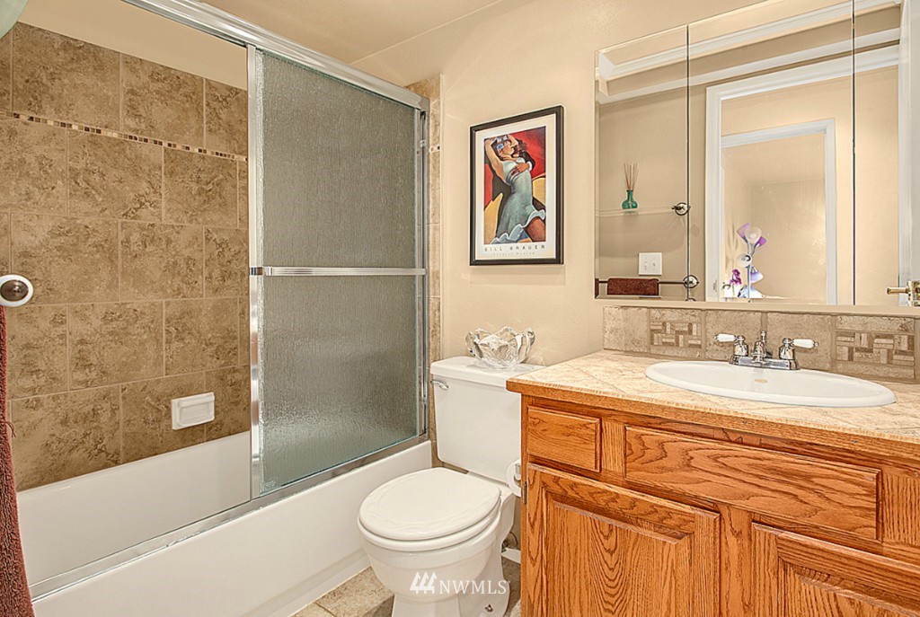22108 5th Drive Southeast Bothell, WA 98021 - Photo 16 of 25