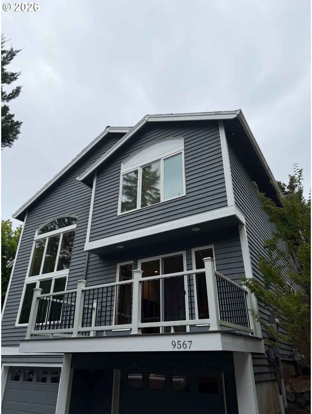 9567 Southwest Spring Crest Drive Portland, OR 97225 - Photo 7 of 46 Gallery Image 7