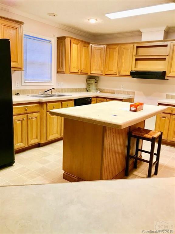 5125 Persimmon Road Connelly Springs, NC 28612 - Photo 11 of 25 Gallery Image 11