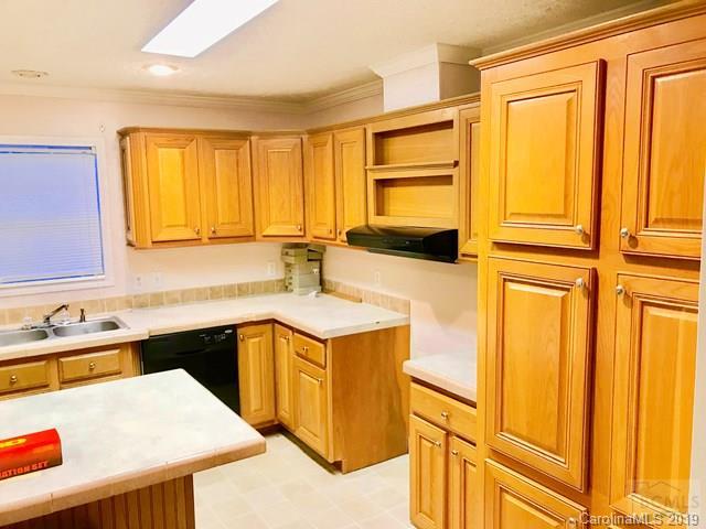 5125 Persimmon Road Connelly Springs, NC 28612 - Photo 10 of 25 Gallery Image 10