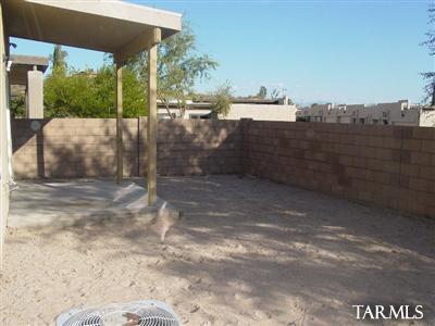 1015 West Seashell Court Tucson, AZ 85704 - Photo 3 of 4