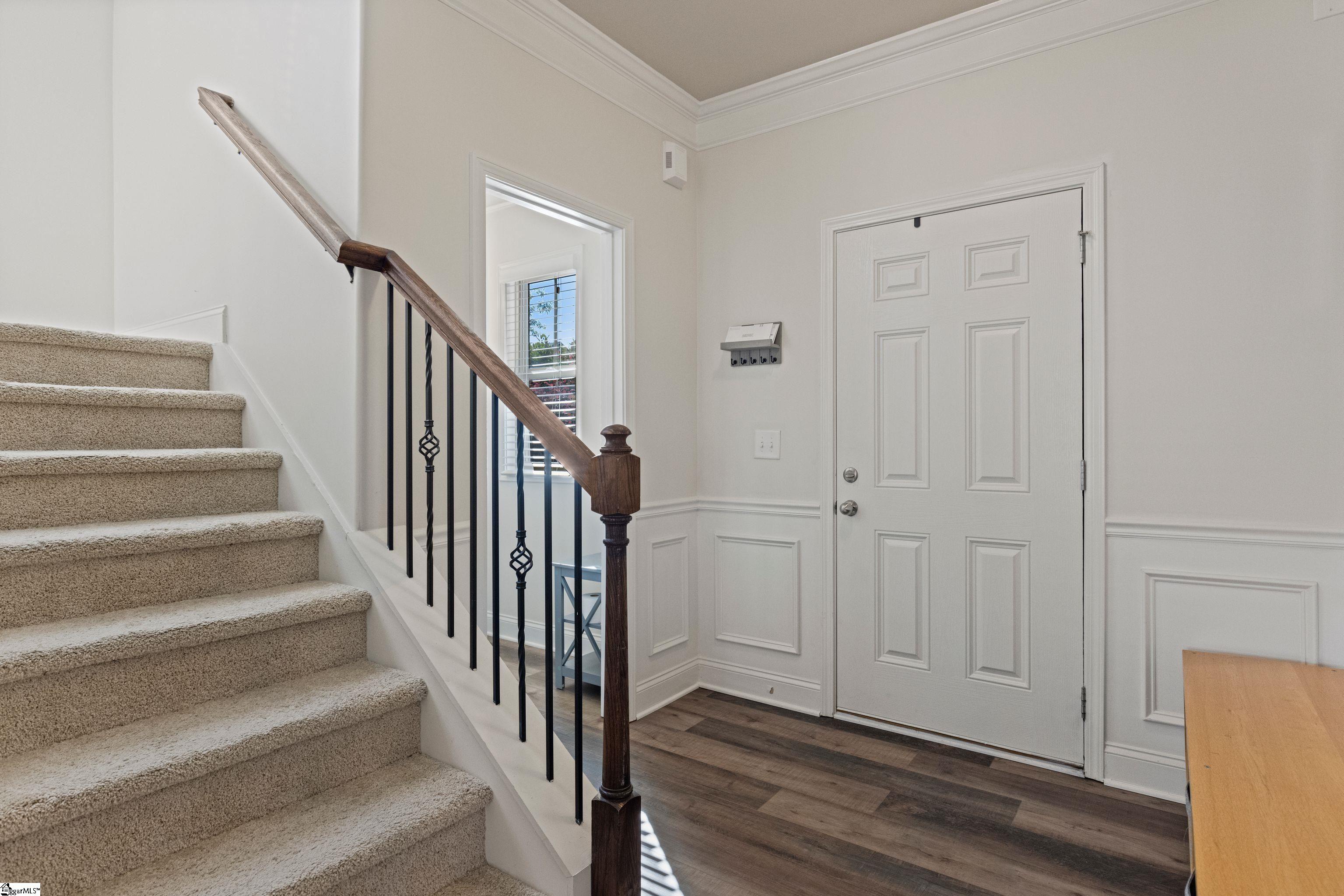 412 Kindletree Way Simpsonville, SC 29680 - Photo 5 of 36