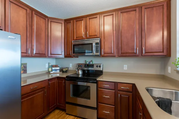 $2,450 | 545 North 1st Street, Unit 403, Minneapolis, MN 55401