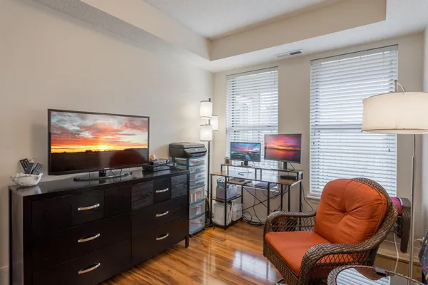 $2,450 | 545 North 1st Street, Unit 403, Minneapolis, MN 55401