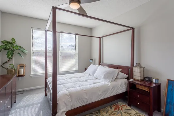 $2,450 | 545 North 1st Street, Unit 403, Minneapolis, MN 55401