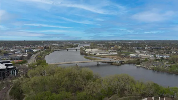 $2,450 | 545 North 1st Street, Unit 403, Minneapolis, MN 55401