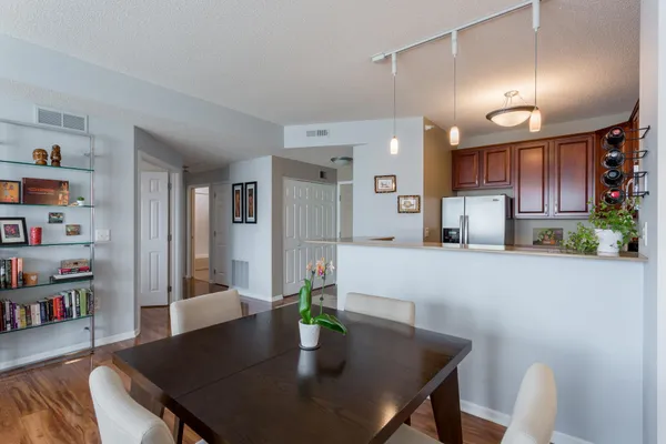 $2,450 | 545 North 1st Street, Unit 403, Minneapolis, MN 55401
