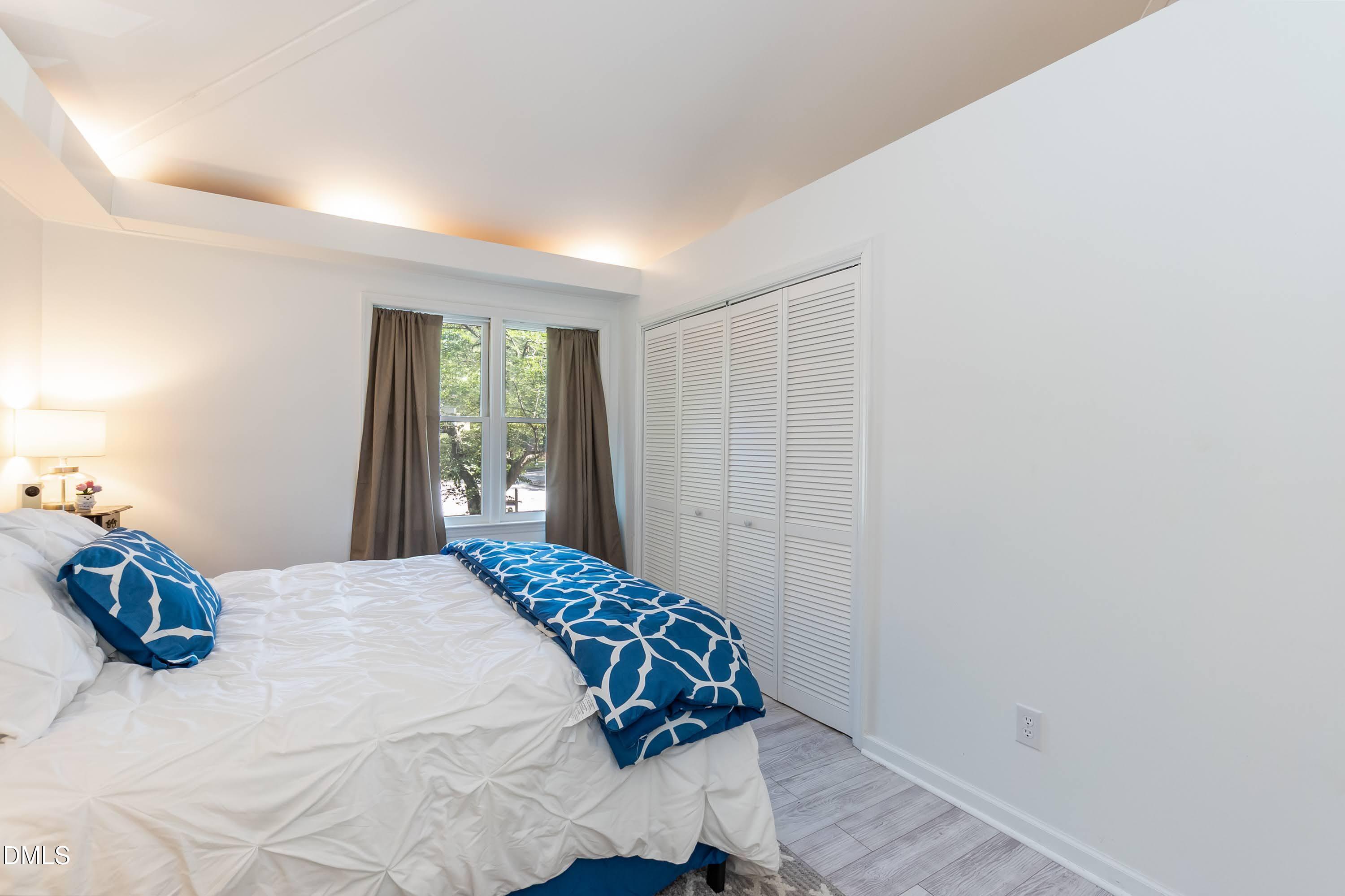 3263 Mill Run Raleigh, NC 27612 - Photo 17 of 26 Primary Bedroom