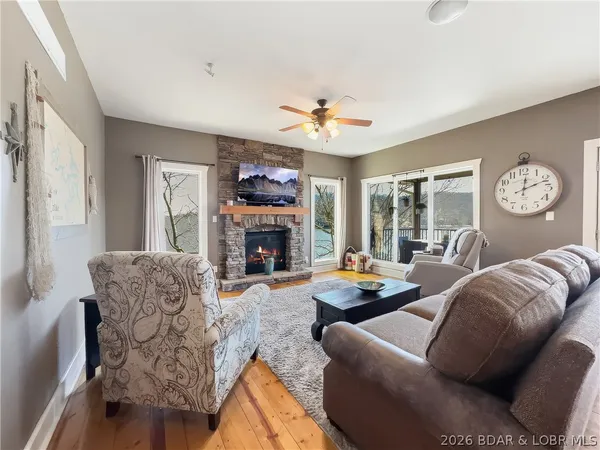 $649,000 | 698 Woodland Hill, Climax Springs, MO 65324