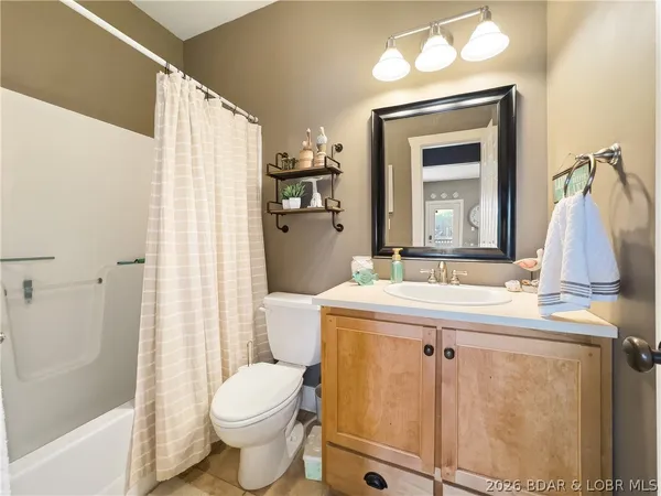 $649,000 | 698 Woodland Hill, Climax Springs, MO 65324