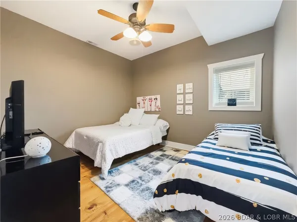 $649,000 | 698 Woodland Hill, Climax Springs, MO 65324