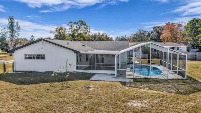 $395,000 | 685 Oleander Street, Mount Dora, FL 32757