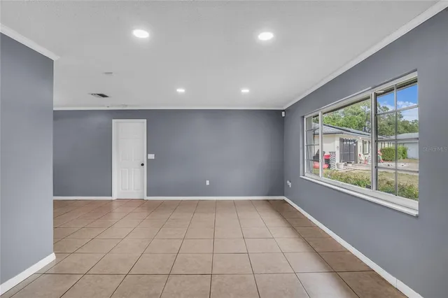 $395,000 | 685 Oleander Street, Mount Dora, FL 32757