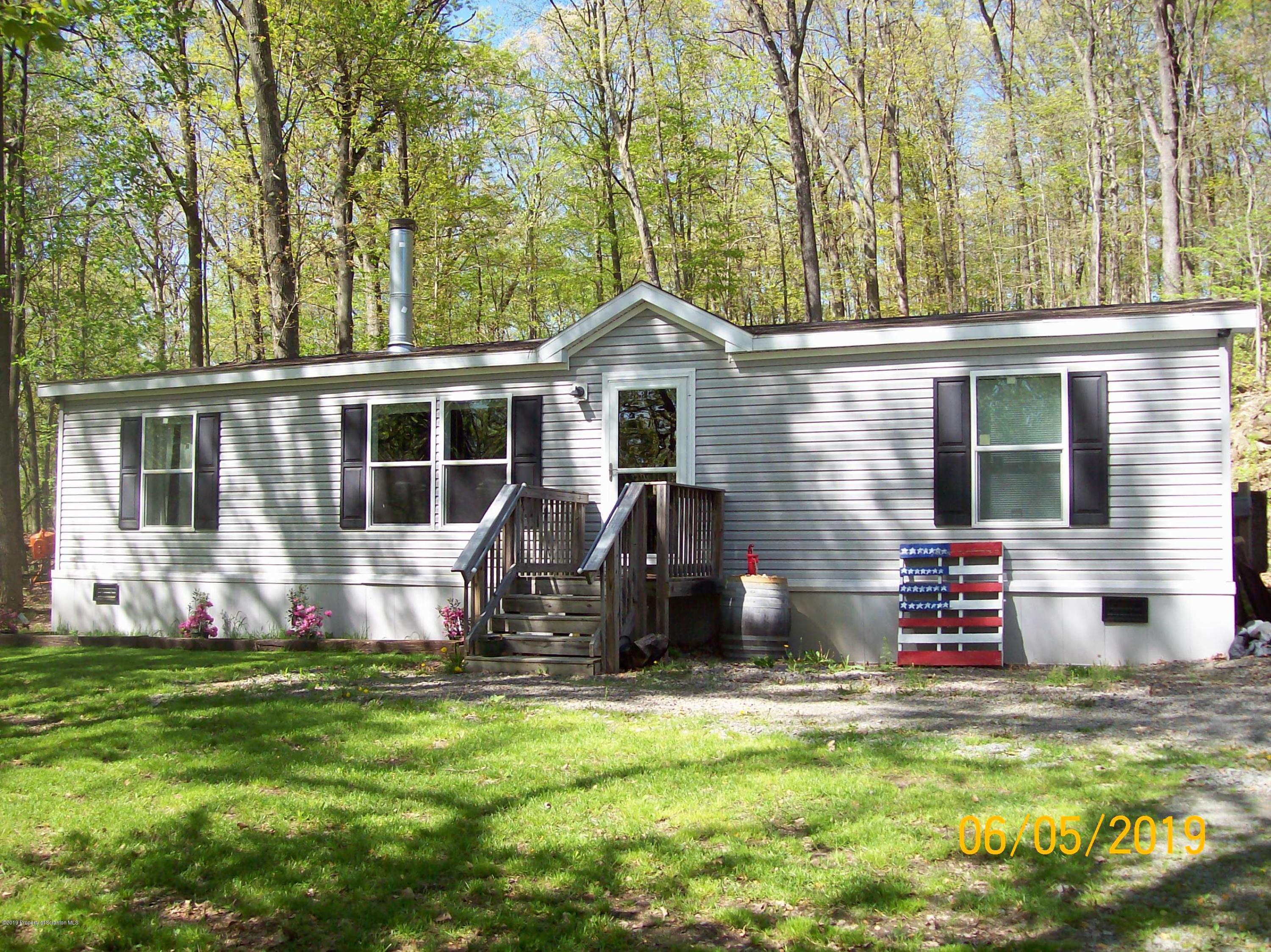 146 Rabbit Lane Tunkhannock, PA 18657 - Photo 1 of 37 Gallery Image 1