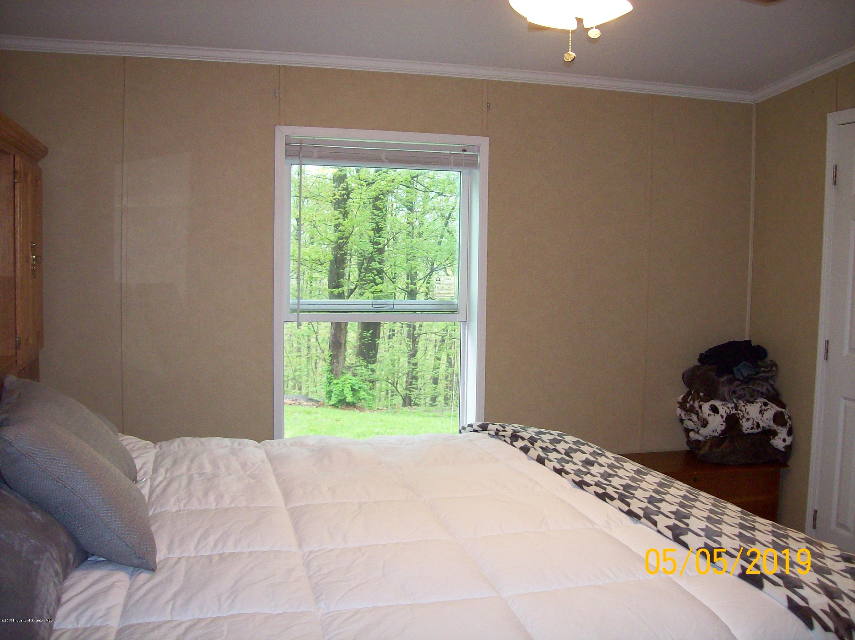 146 Rabbit Lane Tunkhannock, PA 18657 - Photo 11 of 37 Gallery Image 11