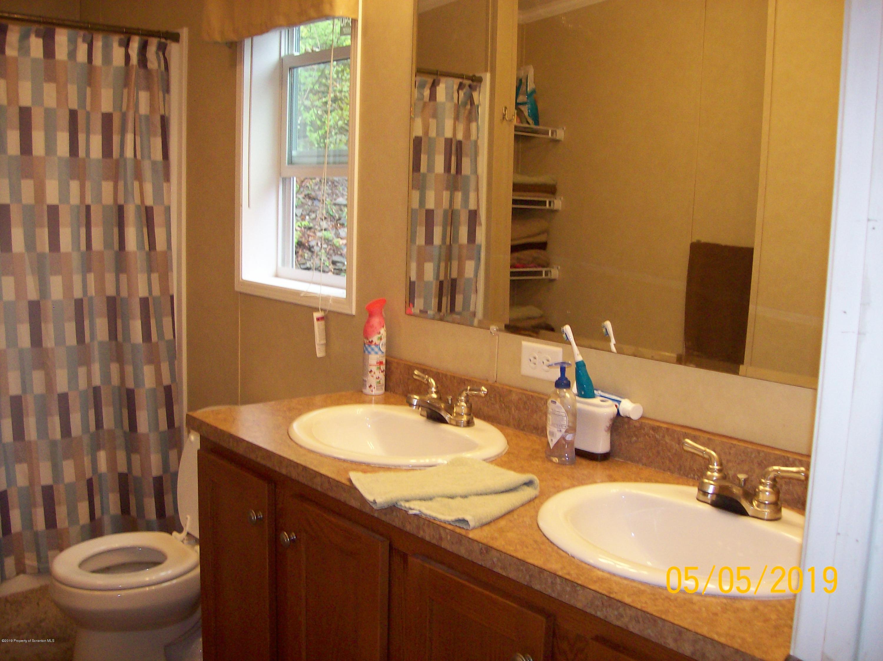 146 Rabbit Lane Tunkhannock, PA 18657 - Photo 13 of 37 Gallery Image 13
