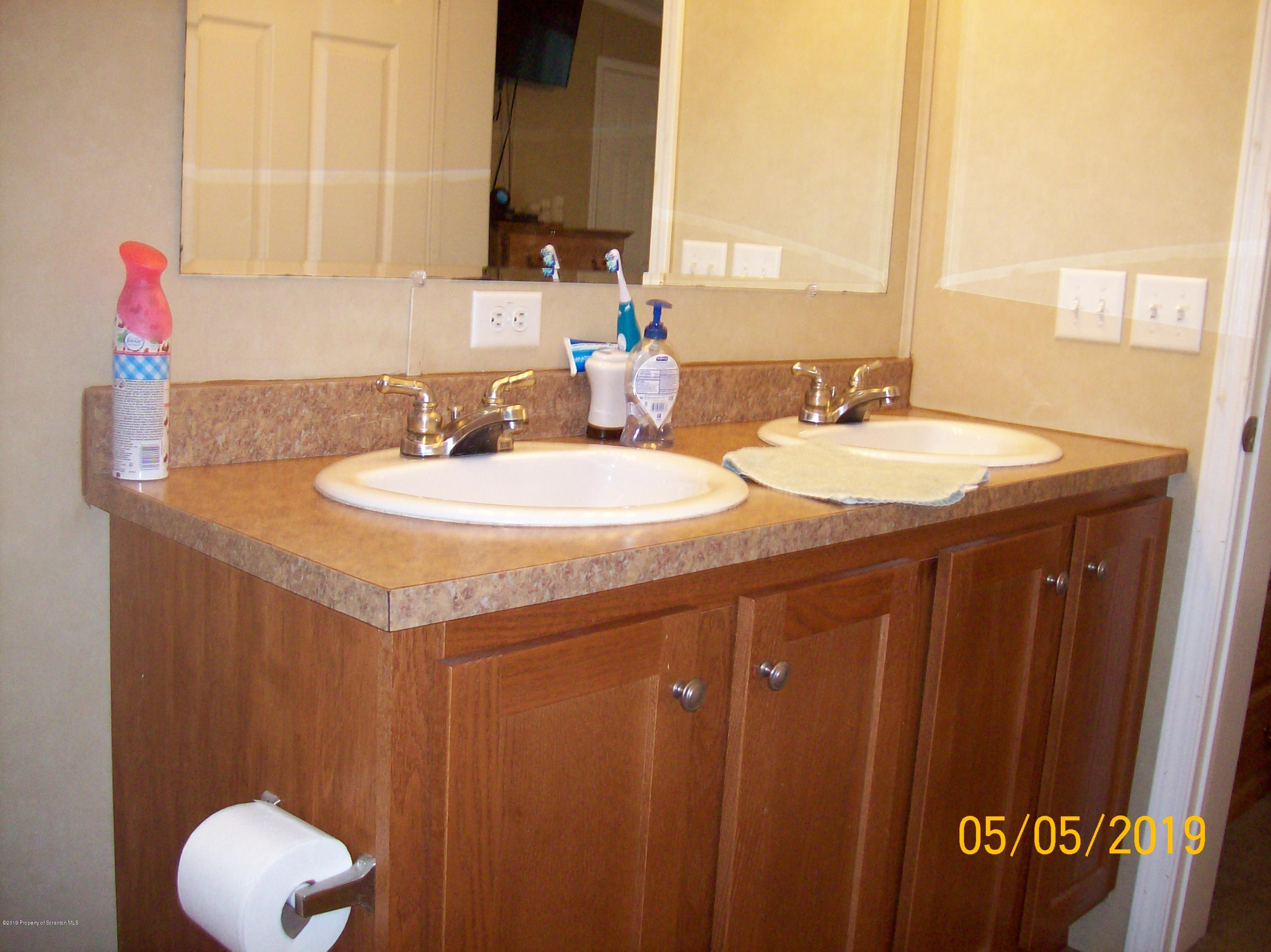 146 Rabbit Lane Tunkhannock, PA 18657 - Photo 15 of 37 Gallery Image 15