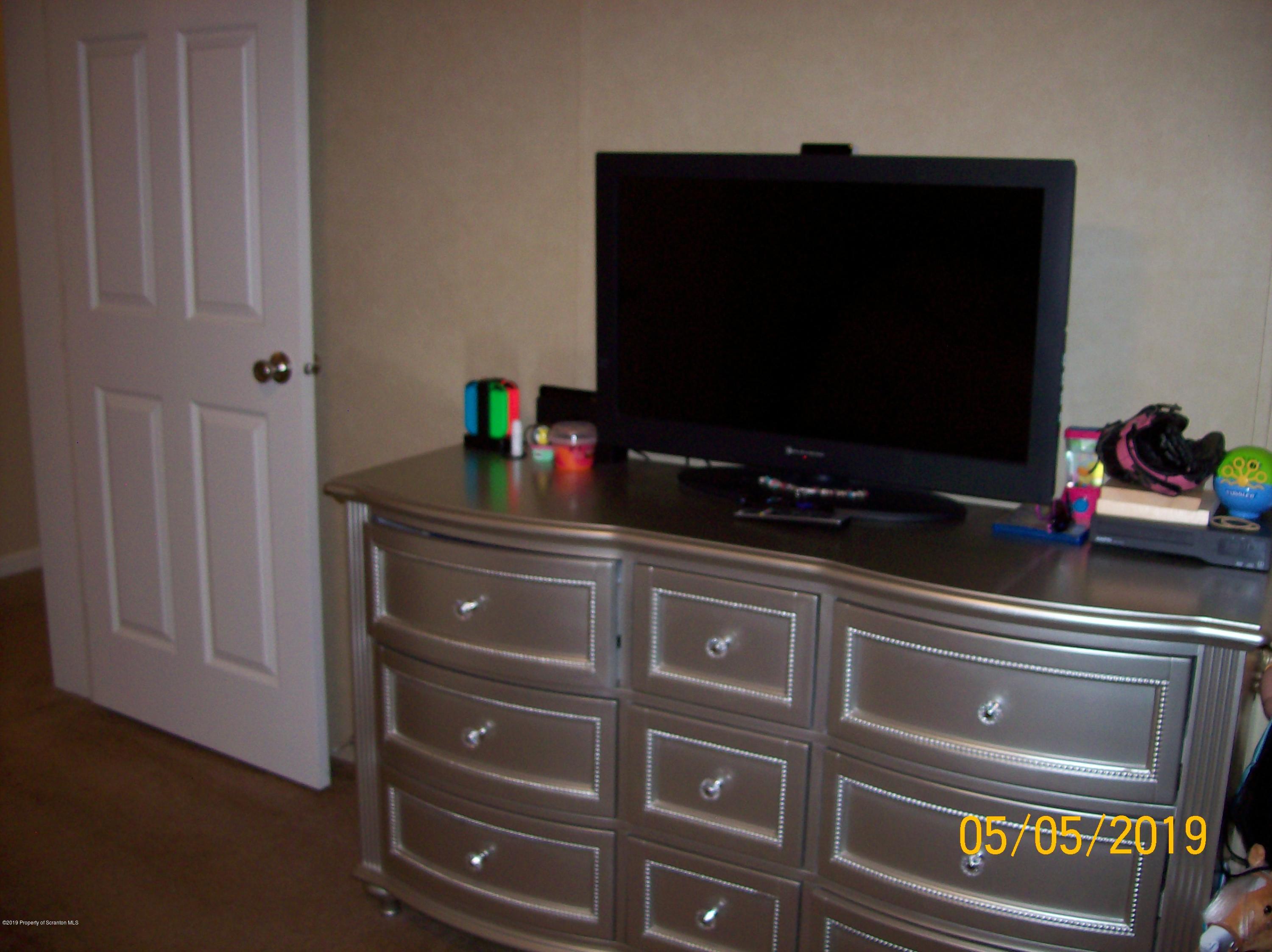 146 Rabbit Lane Tunkhannock, PA 18657 - Photo 18 of 37 Gallery Image 18