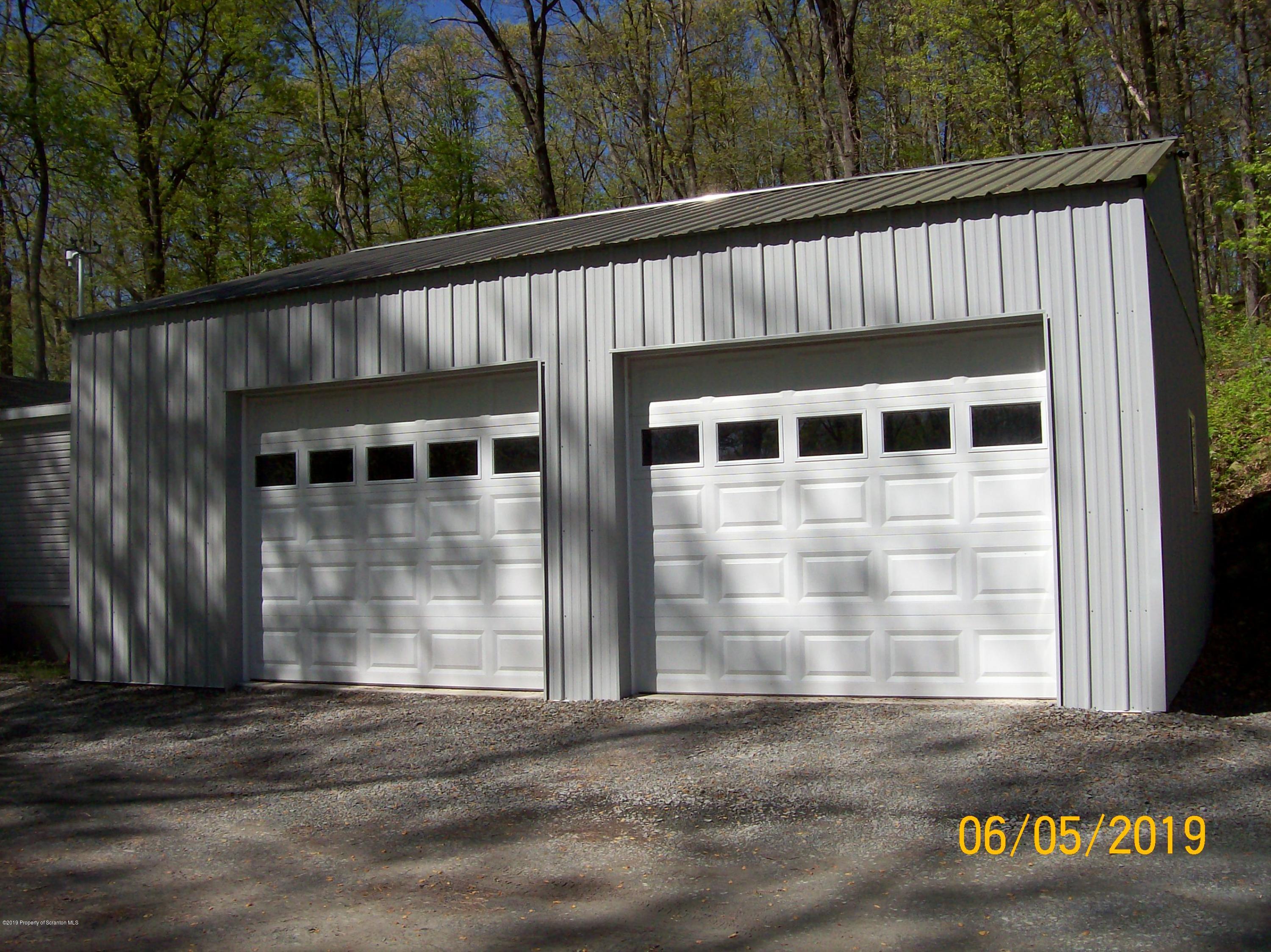 146 Rabbit Lane Tunkhannock, PA 18657 - Photo 2 of 37 Gallery Image 2