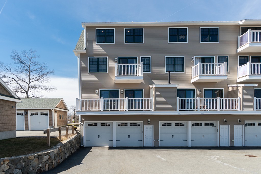 152 Water Street, Unit 17 Danvers, MA 01923 - Photo 27 of 30