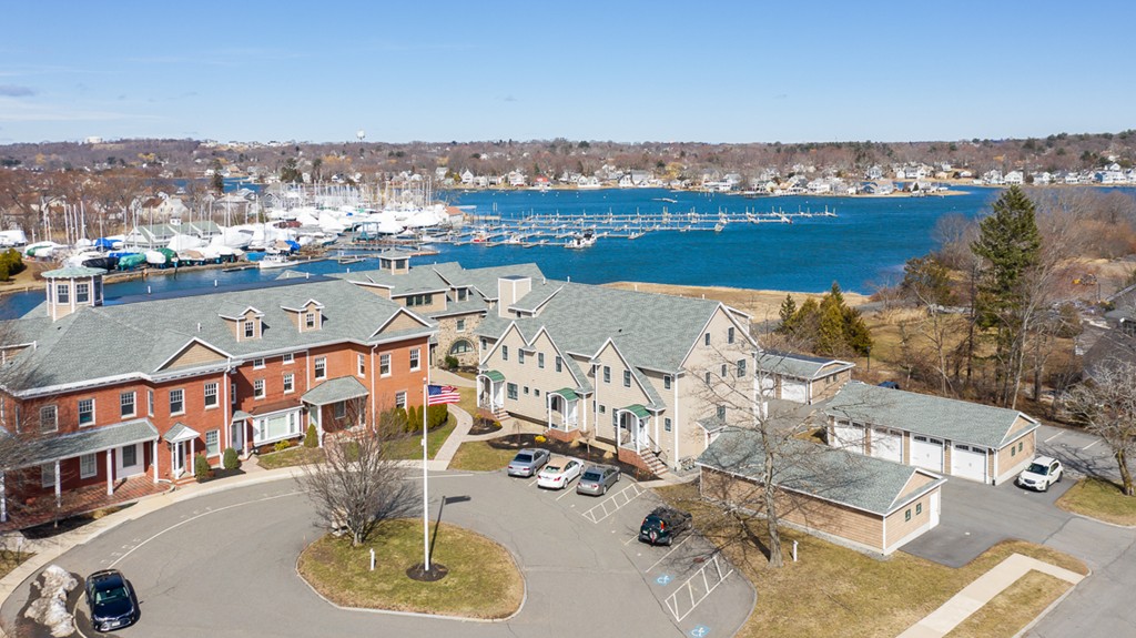 152 Water Street, Unit 17 Danvers, MA 01923 - Photo 3 of 30