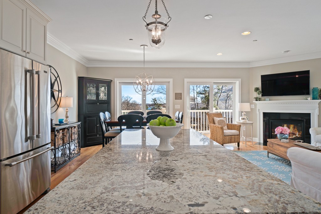 152 Water Street, Unit 17 Danvers, MA 01923 - Photo 10 of 30