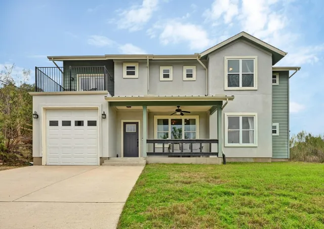 $450,000 | 17305 Lake Wood Circle, Dripping Springs, TX 78620