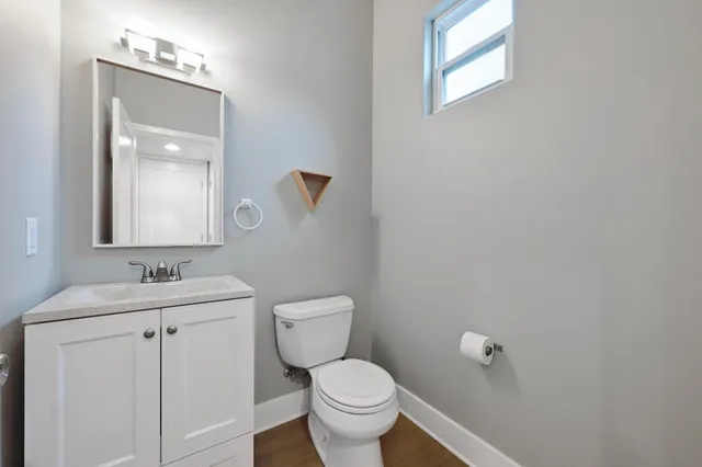 $450,000 | 17305 Lake Wood Circle, Dripping Springs, TX 78620