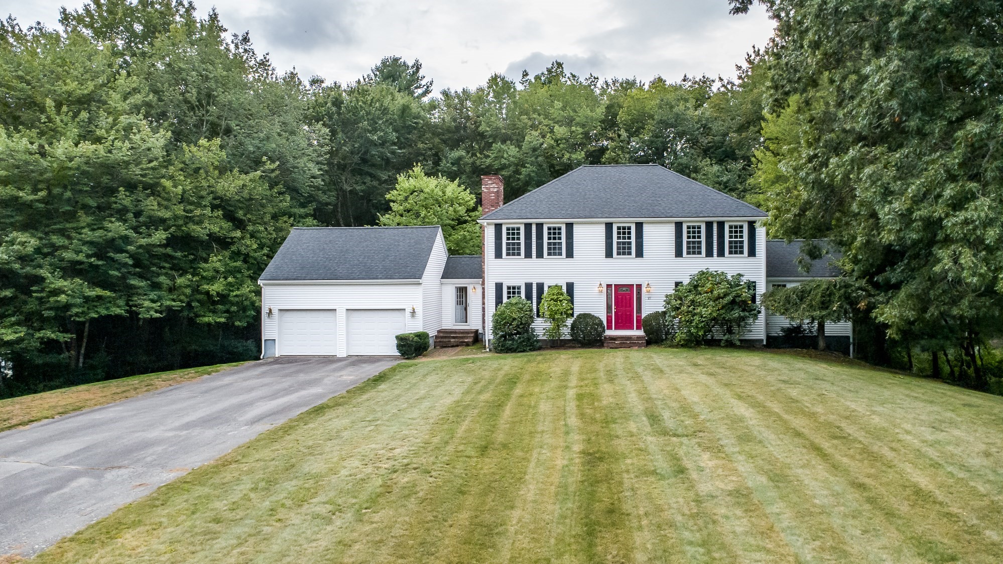 27 Gretchen Way Raynham, MA 02767 - Photo 36 of 40 Gallery Image 36