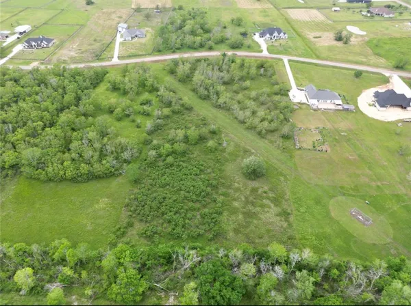 $129,900 | 22603 Chenango Lake Drive, Angleton, TX 77515