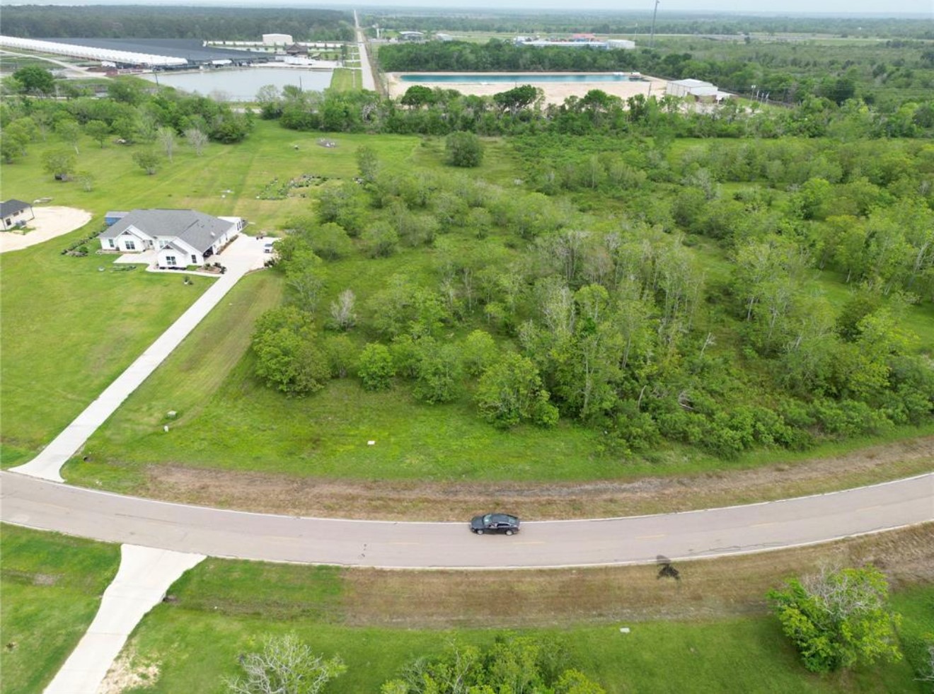 22603 Chenango Lake Drive Angleton, TX 77515 - Photo 4 of 9