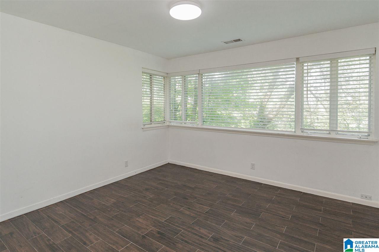 1320 Shades Crest Road Birmingham, AL 35226 - Photo 14 of 34