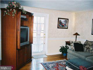 144 Durham Road Newtown, PA 18940 - Photo 2 of 6 Gallery Image 2