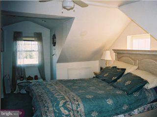 144 Durham Road Newtown, PA 18940 - Photo 3 of 6 Gallery Image 3