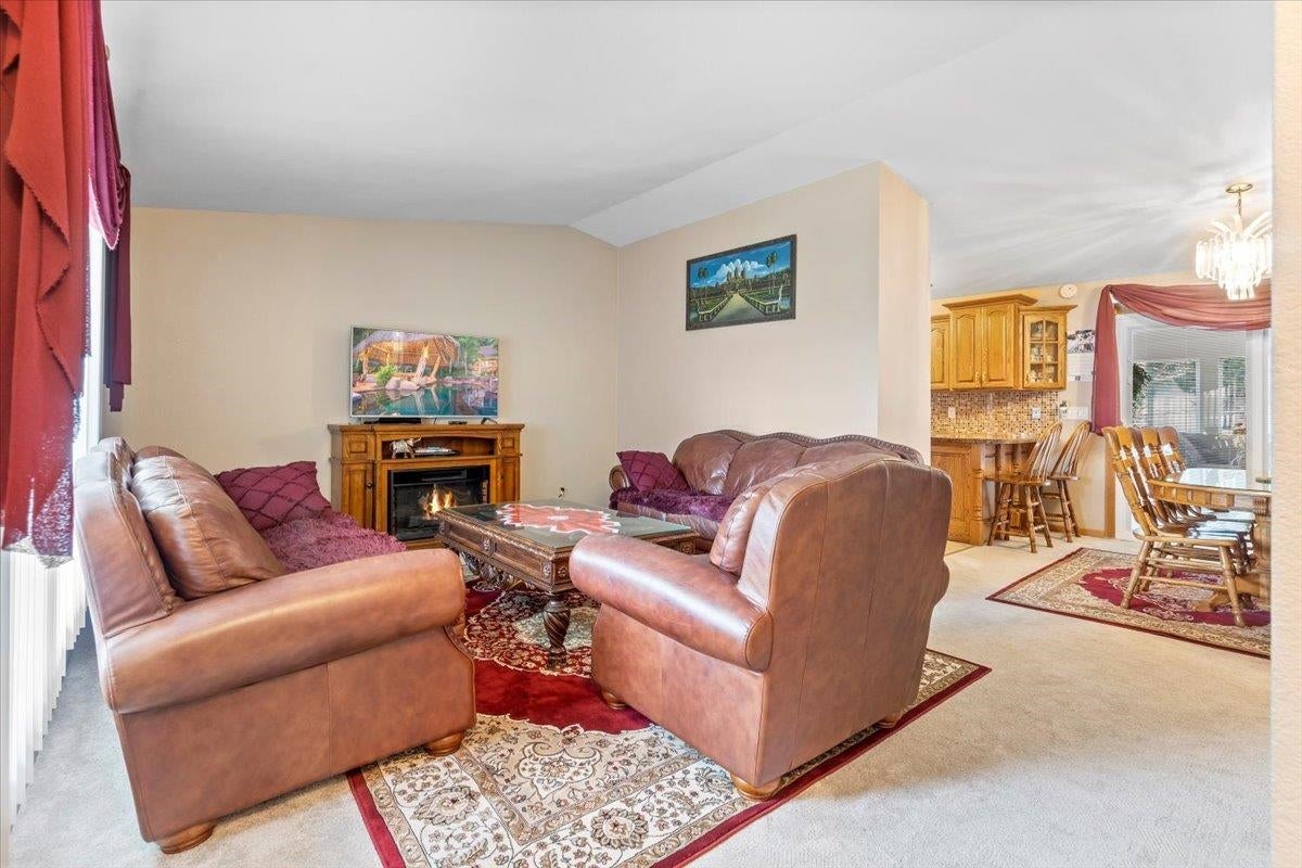 154 Barryington Drive Waterloo, IA 50701 - Photo 5 of 30 Gallery Image 5