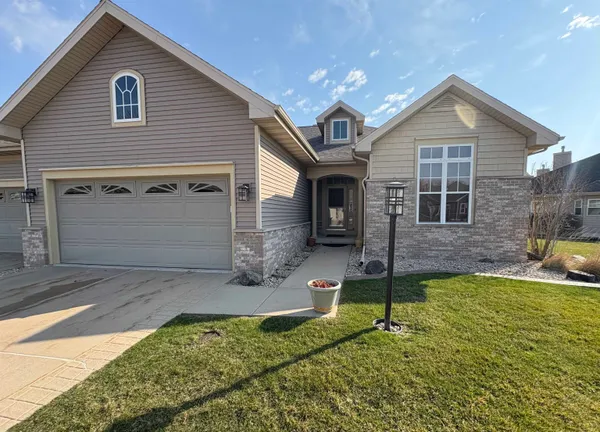 $519,900 | 14 Rembrandt Way, Unit 9, Fitchburg, WI 53711