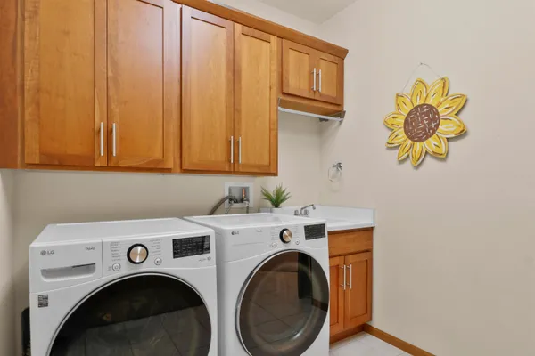 $519,900 | 14 Rembrandt Way, Unit 9, Fitchburg, WI 53711