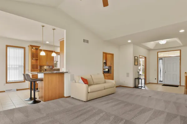 $519,900 | 14 Rembrandt Way, Unit 9, Fitchburg, WI 53711