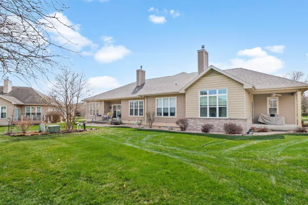 $519,900 | 14 Rembrandt Way, Unit 9, Fitchburg, WI 53711