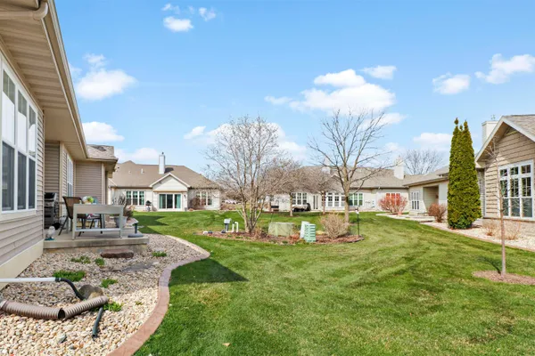 $519,900 | 14 Rembrandt Way, Unit 9, Fitchburg, WI 53711