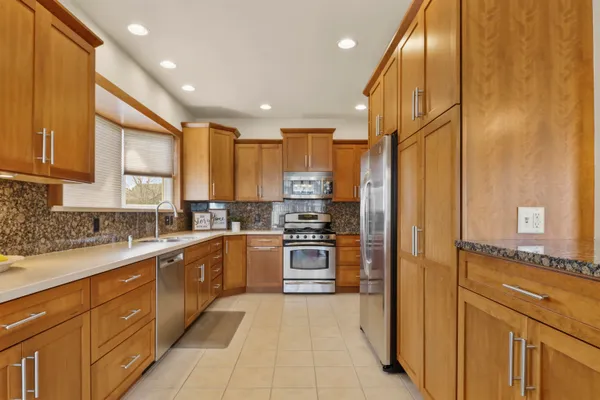 $519,900 | 14 Rembrandt Way, Unit 9, Fitchburg, WI 53711