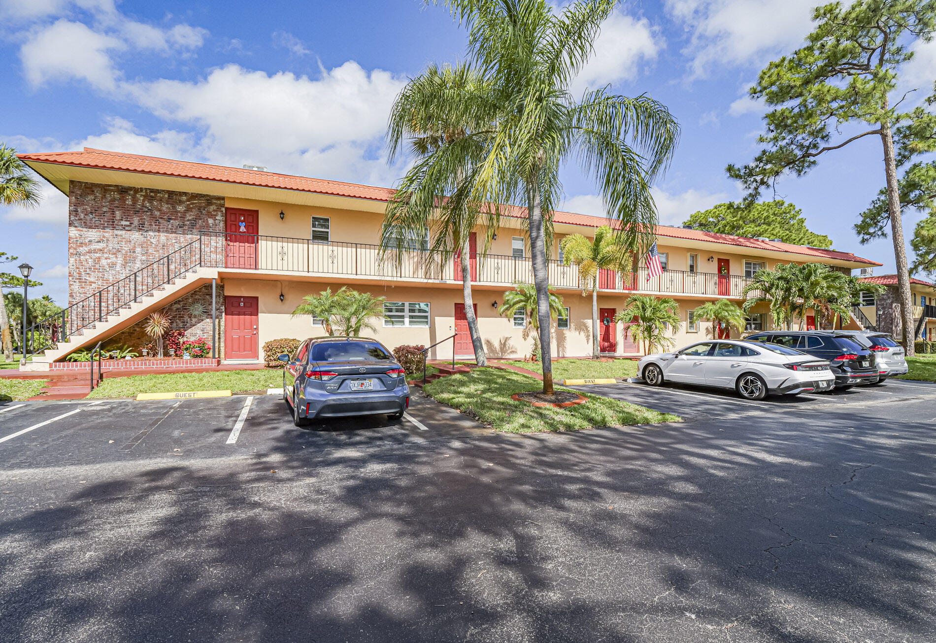 1987 Southwest Palm City Road, Unit BLDG 45 D Stuart, FL 34994 - Photo 2 of 49 3