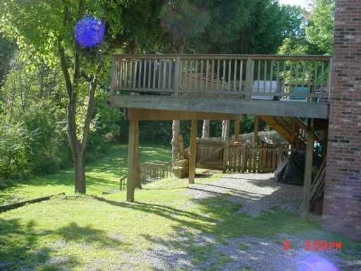 2808 Conway Wallrose Road Economy, PA 15005 - Photo 2 of 8