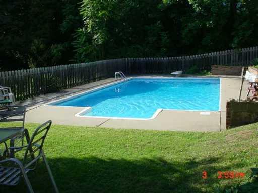 2808 Conway Wallrose Road Economy, PA 15005 - Photo 3 of 8